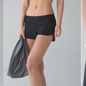 Lululemon speed short H2O - black - size 4